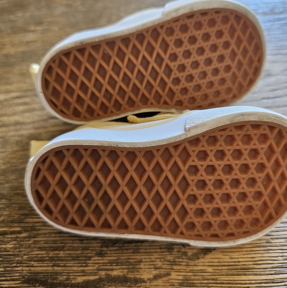 Yellow Toddler Slip on Vans - Picture 4 of 4